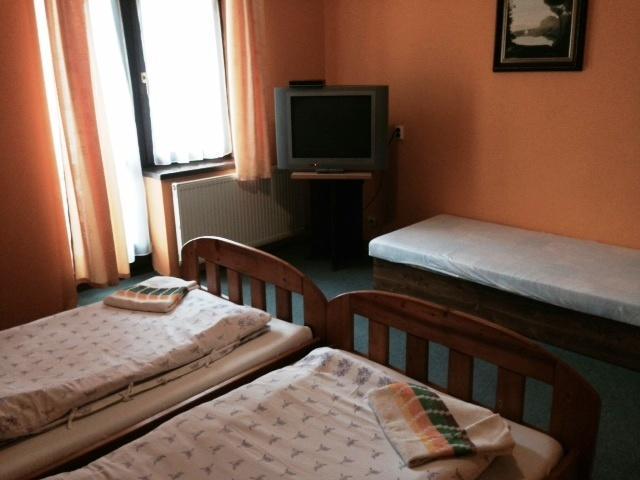 Penzion Tatry Poprad Extérieur photo