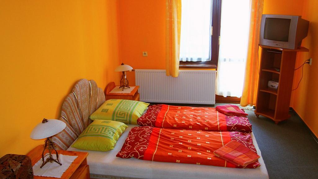 Penzion Tatry Poprad Chambre photo